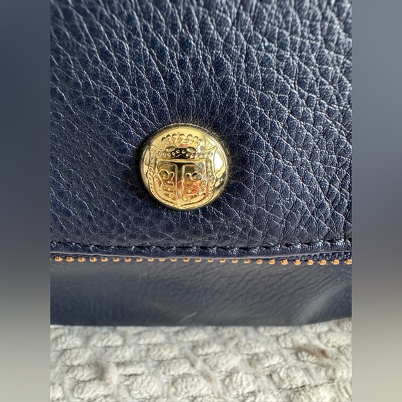 Talbots Navy Blue Crossbody with 2 straps - 9 1/2” x 7” - beautiful condition - Picture 4 of 9